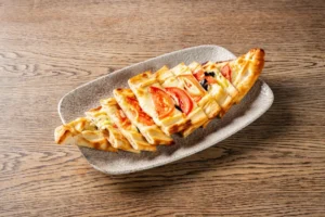 Kaşarlı Pide