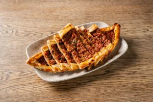Kıymalı Pide