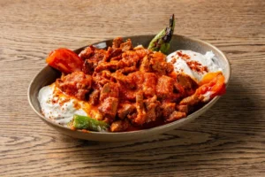 Lamb Shish Yoğurtlu Kebab